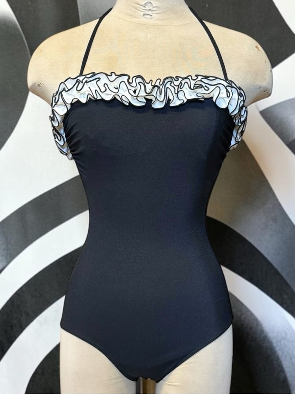 Robby Len Vintage Swimsuit Black & White One Piece Ruffle Halter XS S Small 10